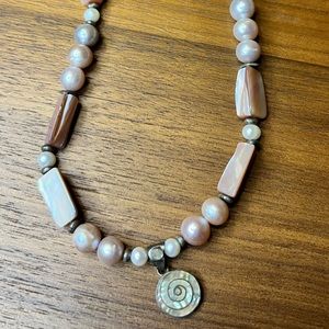 Pearled beaded necklace